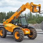 Vuokrattava kurottaja JCB 535-95